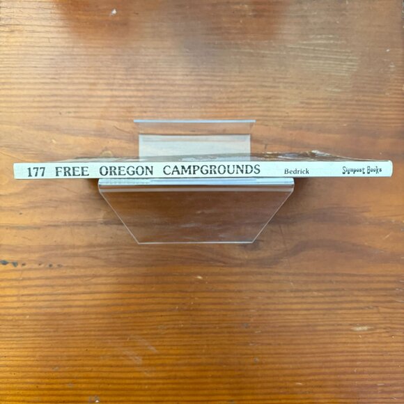 177 Free Oregon Campgrounds By Ed And Christina Bedrick Paperback - Picture 2 of 5